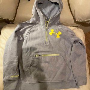 Grey Under Armour Sweatshirt YXL